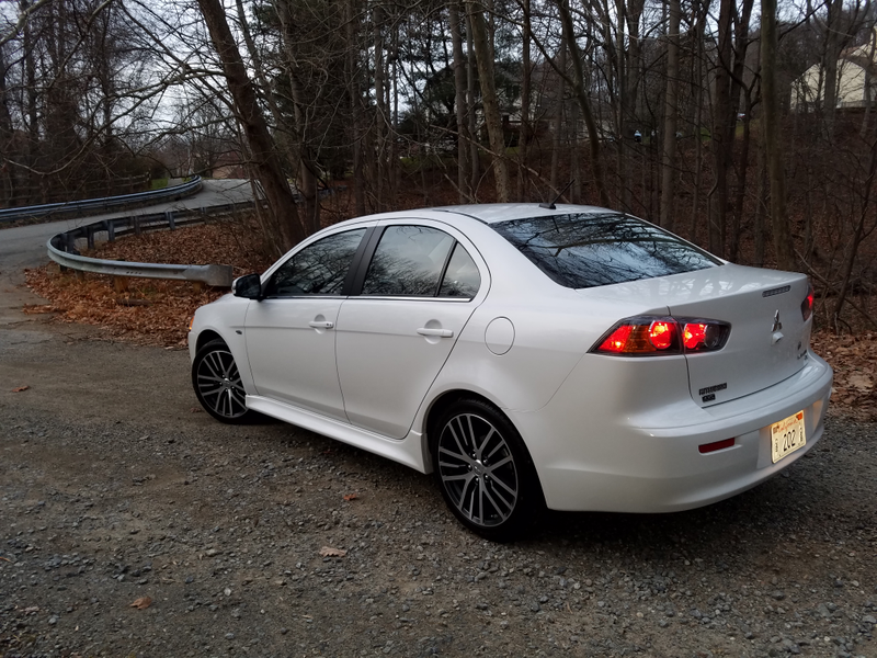 Illustration for article titled 2017 Mitsubishi Lancer Full Review: The Perfect Car For The Non-Enthusiast.